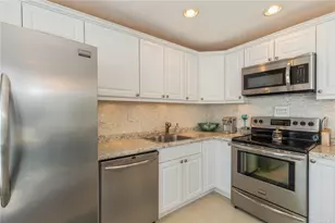 95 Springville Rd, Hampton Bays, NY 11946 - Photo 6