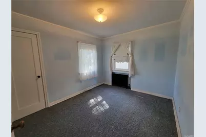 47 Gates Avenue, Malverne, NY 11565 - Photo 2