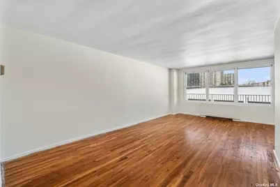 212-30 23rd Ave #3G, Bayside, NY 11360 - Photo 4