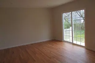 427 Macdonald Ave, Bellport, NY 11713 - Photo 4