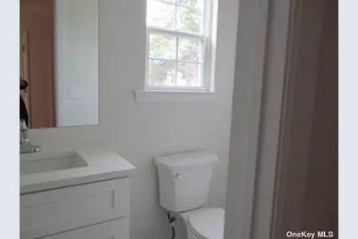 427 Macdonald Avenue, Bellport, NY 11713 - Photo 26