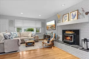 3 Crestview Dr, Remsenburg, NY 11960 - Photo 4