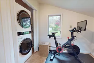 6 West End Ave, East Quogue, NY 11942 - Photo 18