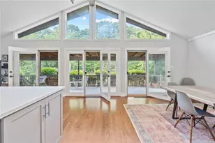 300 Marion Pl, East Marion, NY 11939 - Photo 2