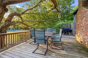 300 Marion Pl, East Marion, NY 11939 - Photo 12