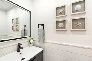 104 W Tiana Rd, Hampton Bays, NY 11946 - Photo 6