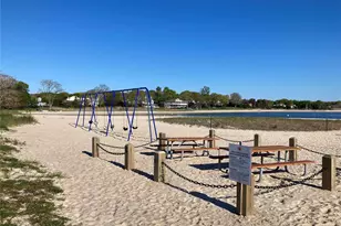 400 Hill Rd, Southold, NY 11971 - Photo 26