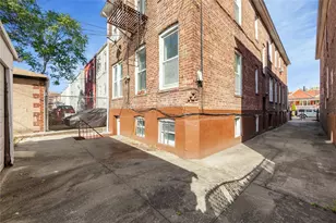 594 E 92nd St, Brooklyn, NY 11236 - Photo 22