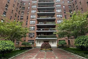 67-76 Booth St, Forest Hills, NY 11375 - Photo 1