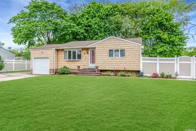 815 Americus Avenue, Patchogue, NY 11772 - Photo 1