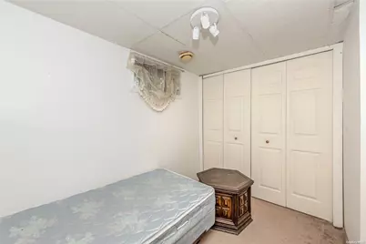 815 Americus Avenue, Patchogue, NY 11772 - Photo 28