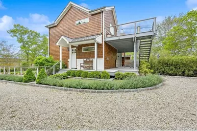 15 Hill Side Lane, East Hampton, NY 11937 - Photo 2