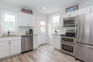 192 Cottage Walk, Ocean Beach, NY 11770 - Photo 2