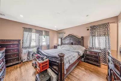 263 N Park Drive, Massapequa, NY 11758 - Photo 18