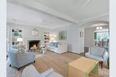 9 Ocean Avenue, Quogue, NY 11959 - Photo 4
