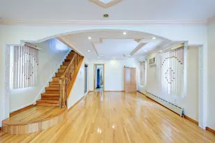 88-27 196th St, Hollis, NY 11423 - Photo 12