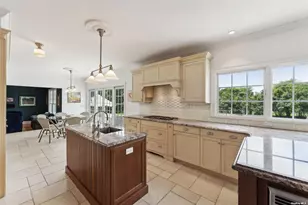 21 Rogers Ln, Remsenburg, NY 11960 - Photo 10