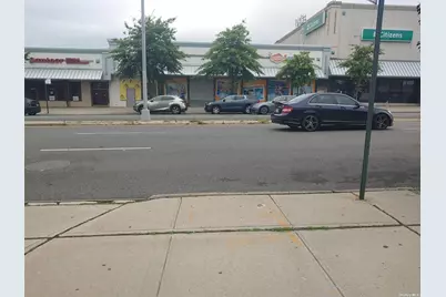 257-10 Union  Turnpike #3, Glen Oaks, NY 11004 - Photo 12