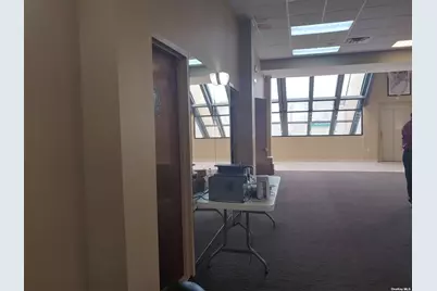 257-10 Union  Turnpike #3, Glen Oaks, NY 11004 - Photo 8