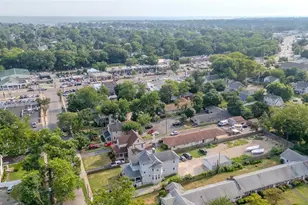 38 Park Ave, Amityville, NY 11701 - Photo 10