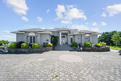 48 S Old Neck Road, Center Moriches, NY 11934 - Photo 2