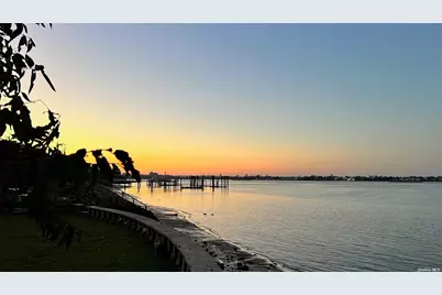 150-123 Powells Cove Boulevard, Whitestone, NY 11357 - Photo 8