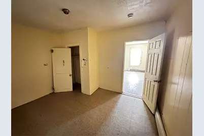 90 Jackie Robinson Parkway, Brooklyn, NY 11208 - Photo 22