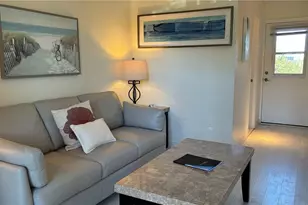 2004 Montauk Hwy, Amagansett, NY 11930 - Photo 14