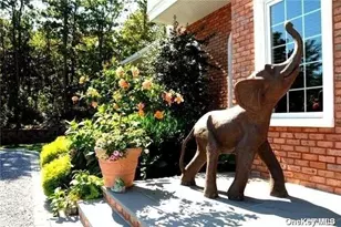 9 Kate Ct, East Quogue, NY 11942 - Photo 4