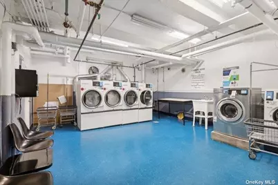 110-34 73rd Road #5K, Forest Hills, NY 11375 - Photo 8