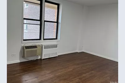 65-50 Wetherole Street #5V, Rego Park, NY 11374 - Photo 4