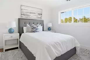 100 Rogers Tbb Ave, Westhampton Beach, NY 11978 - Photo 12