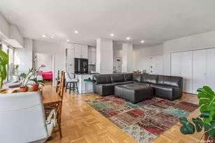 166-25 Powells Cove Blvd, Whitestone, NY 11357 - Photo 4