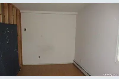 70 Beech Street, Lake Grove, NY 11755 - Photo 16