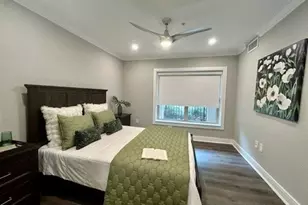 100 Glen St, Glen Cove, NY 11542 - Photo 8