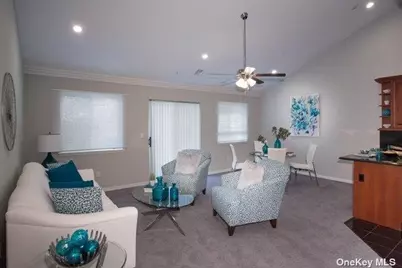 5000 Townhouse Drive #3204, Coram, NY 11727 - Photo 6