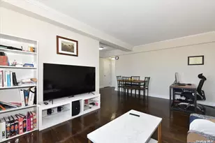 99-05 63rd Dr, Rego Park, NY 11374 - Photo 8