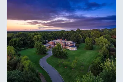 11 Dupont Court, Brookville, NY 11548 - Photo 2