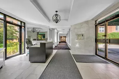 1390 Broadway #116, Hewlett, NY 11557 - Photo 2