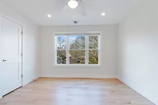 15 Woodhaven Dr, Sound Beach, NY 11789 - Photo 22