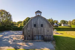 29500 Main Rd, Cutchogue, NY 11935 - Photo 36