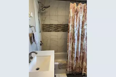 3946 Secor Avenue, Bronx, NY 10466 - Photo 4