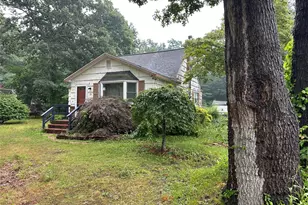77 Lincoln Rd, Medford, NY 11763 - Photo 2