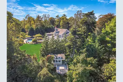 300 Maple Street, Islip, NY 11751 - Photo 8