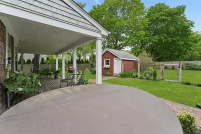 21 Summit Boulevard, Westhampton, NY 11977 - Photo 24