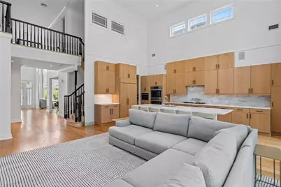 8 Holiday Pond Road, Jericho, NY 11753 - Photo 14