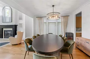 8 Holiday Pond Rd, Jericho, NY 11753 - Photo 8