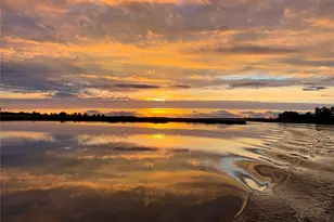 4170/3375+ Indian Neck Ln, Peconic, NY 11958 - Photo 2