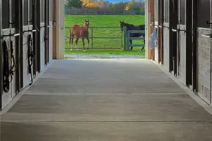 4170/3375+ Indian Neck Ln, Peconic, NY 11958 - Photo 18