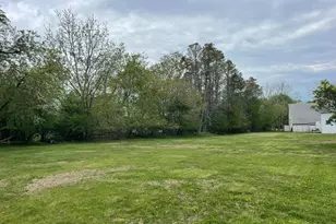 2055 Boisseau Ave, Southold, NY 11971 - Photo 42